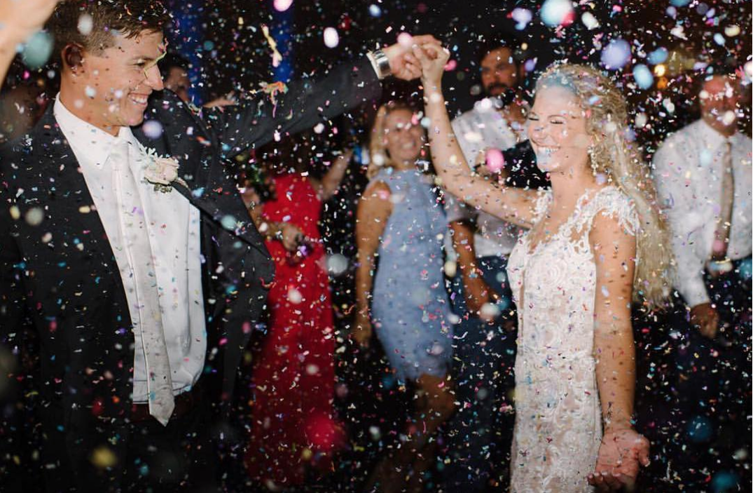 Nikki's Celebrates Brides Image